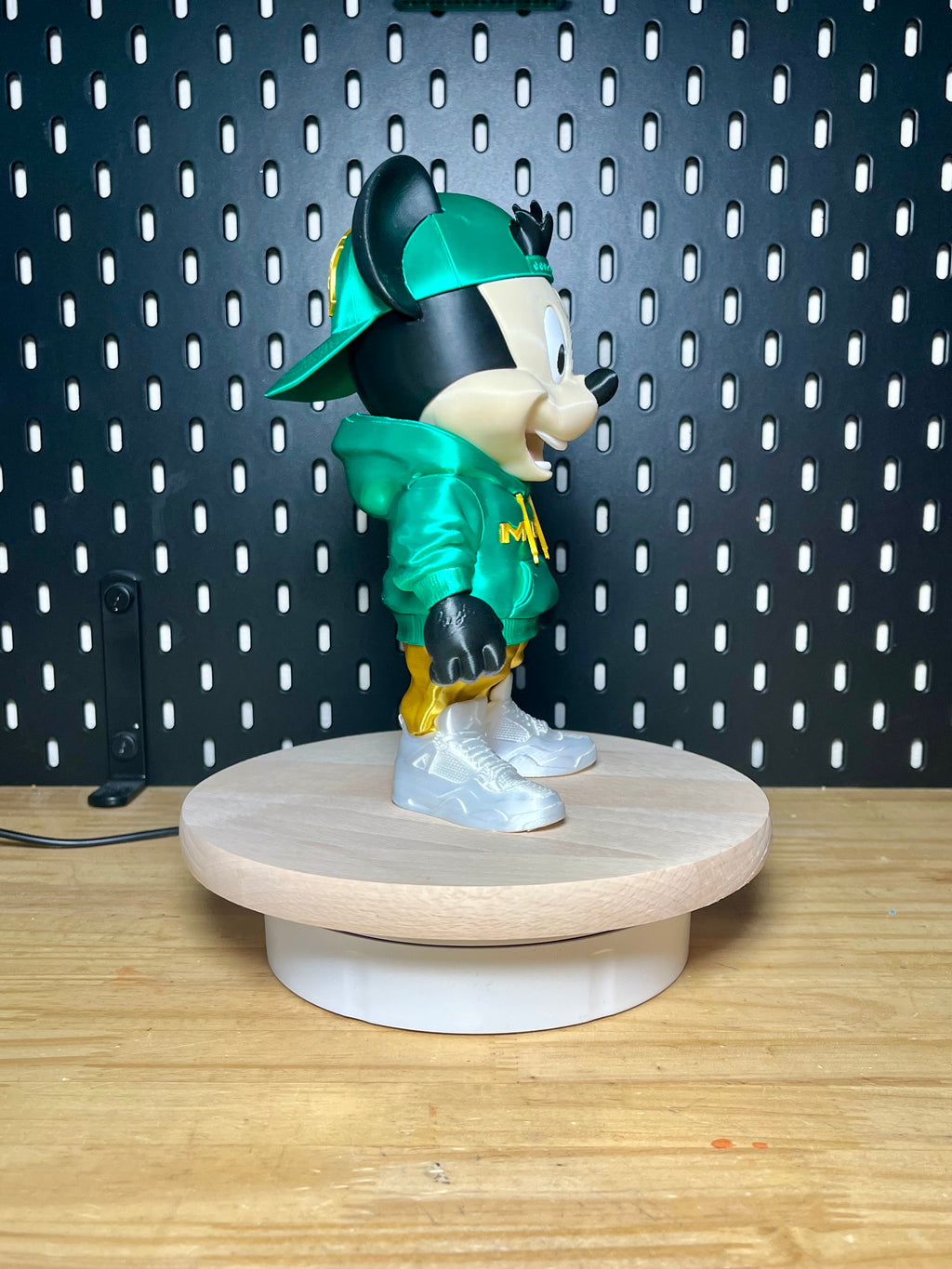 MICKEY URBAN SMILE vert