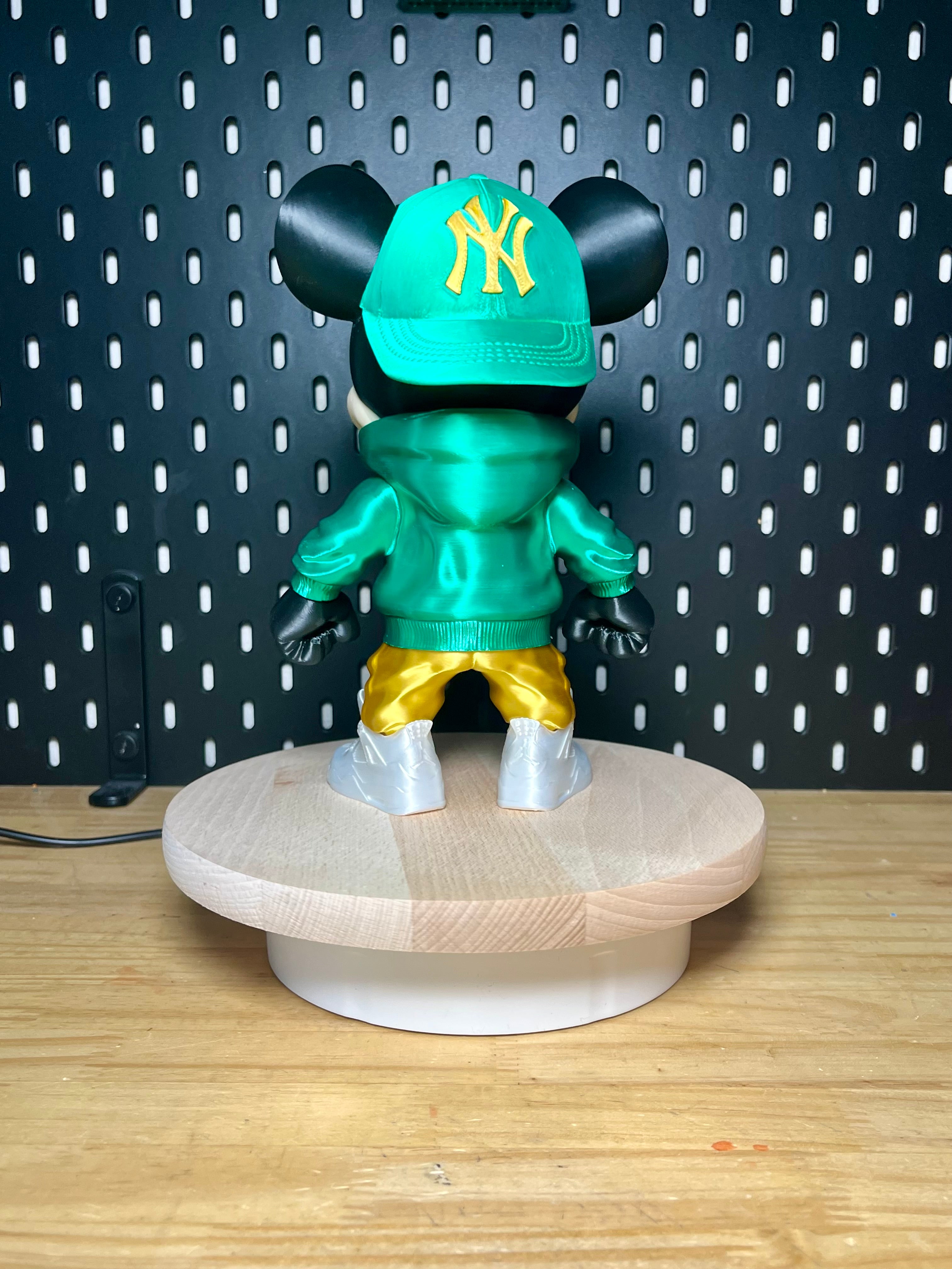 MICKEY URBAN SMILE vert